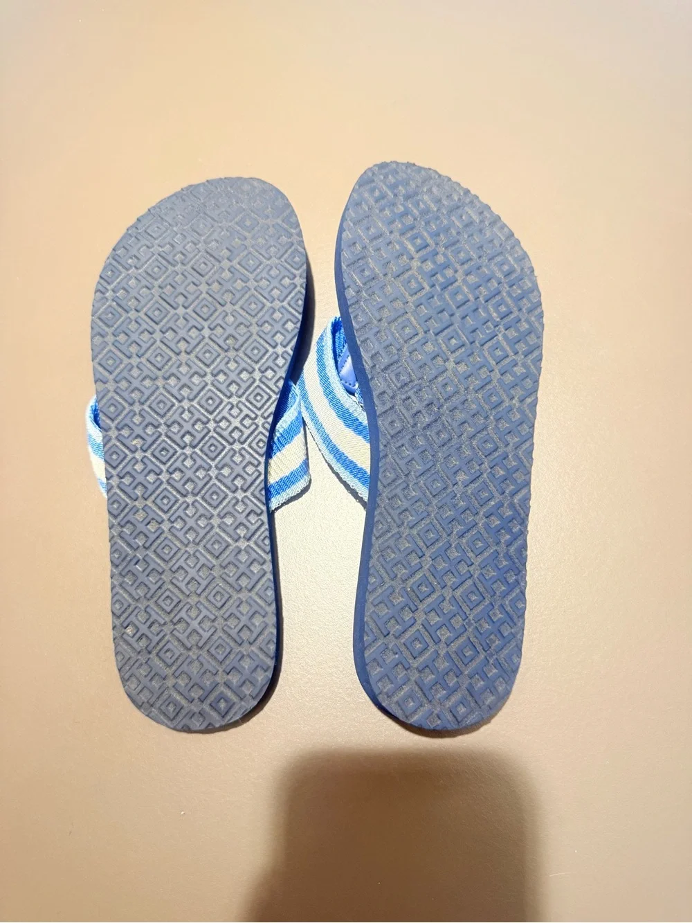 Tory Burch Gemini Link Stripe Fabric Flip Flop Blue White Size 8